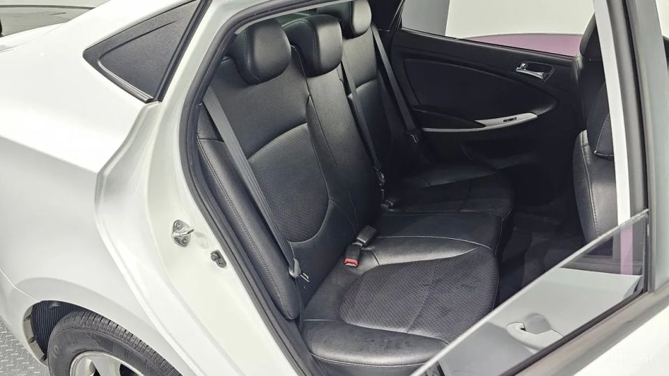 Hyundai Accent