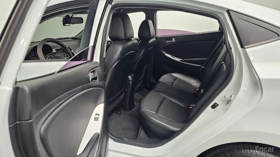 Hyundai Accent