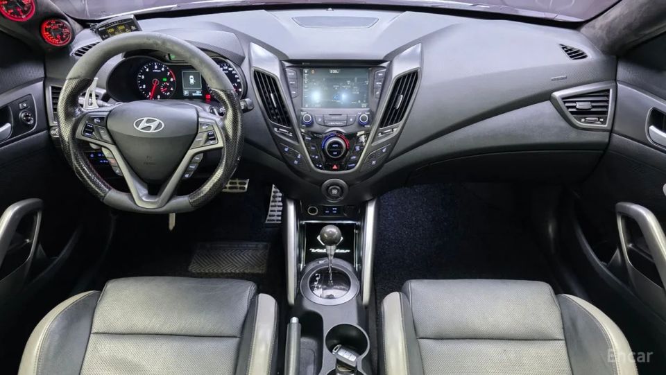 Hyundai Veloster