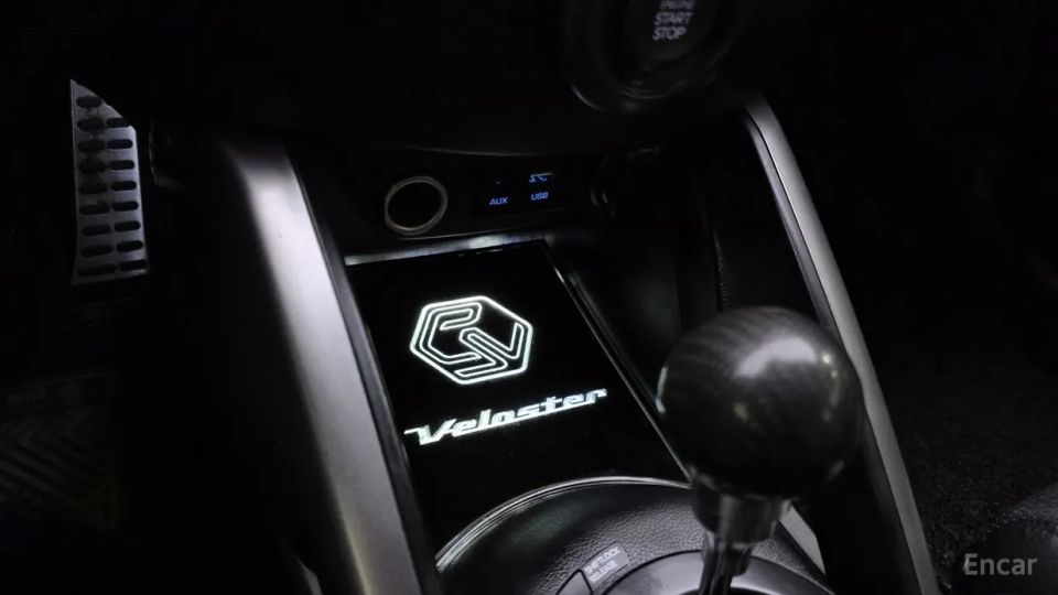 Hyundai Veloster