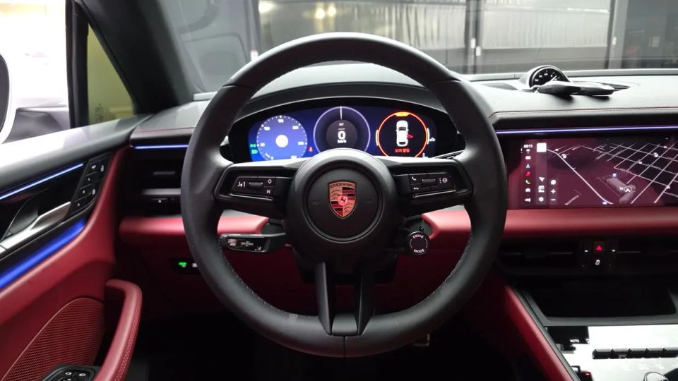 Porsche Macan