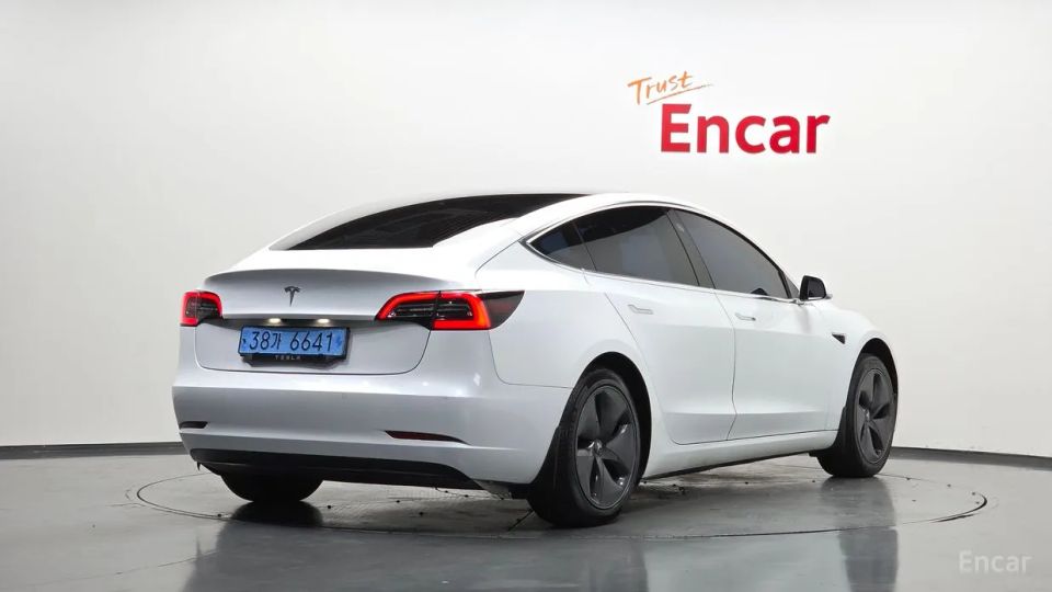 Tesla model-3