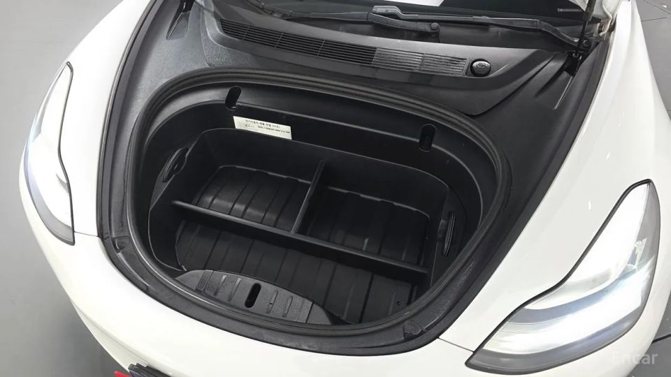 Tesla model-3
