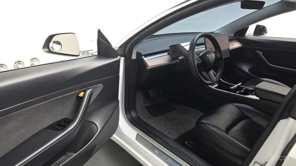Tesla model-3