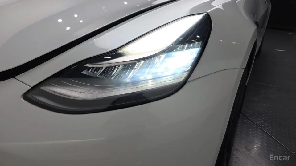 Tesla model-3