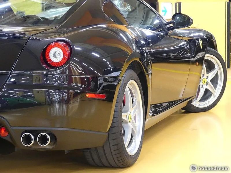 Ferrari 599