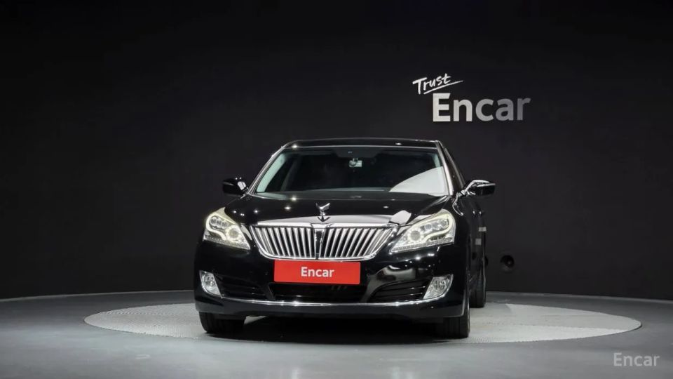 Hyundai Equus