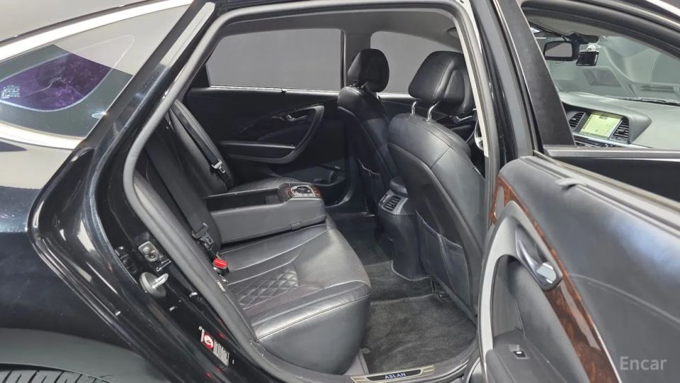 Hyundai Aslan