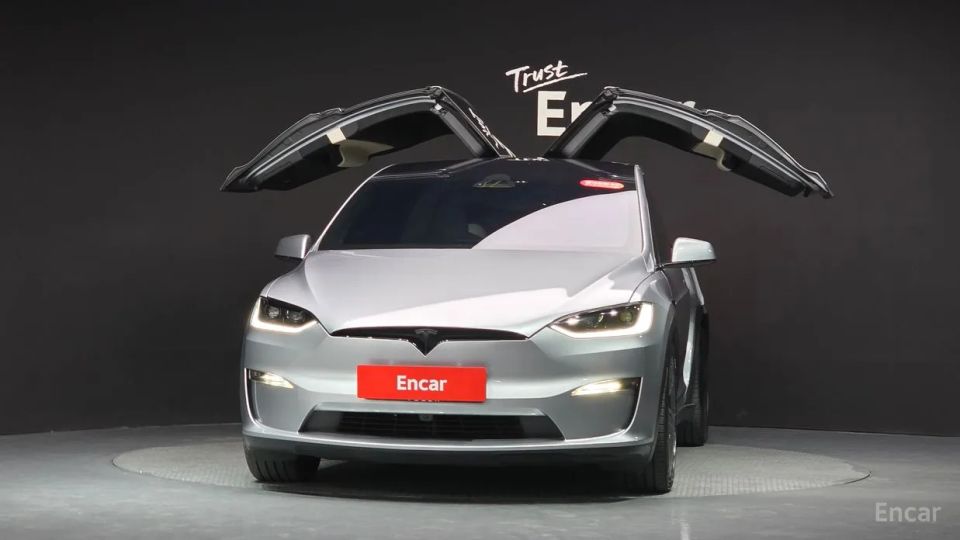 Tesla model-x