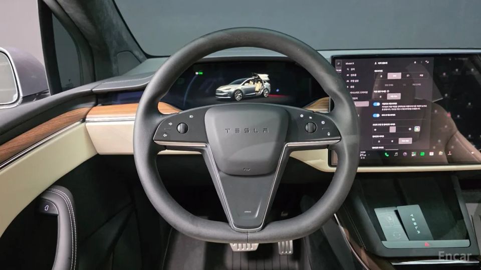 Tesla model-x