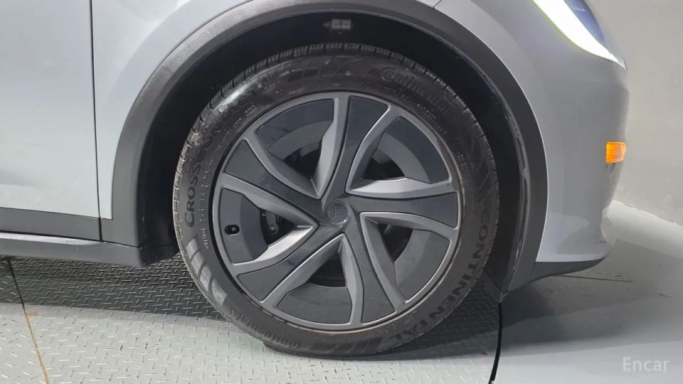 Tesla model-x