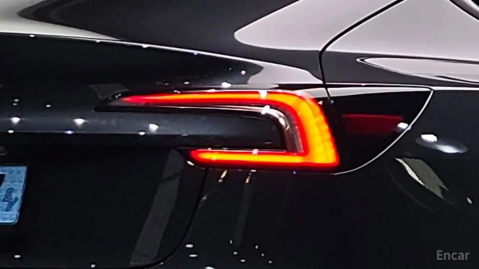 Tesla model-3