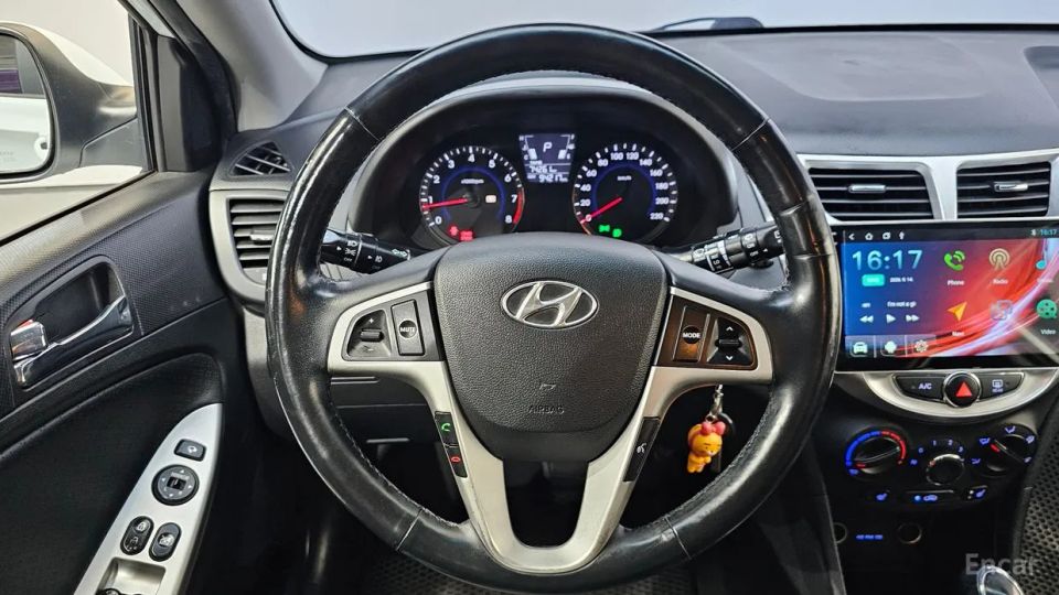 Hyundai Accent