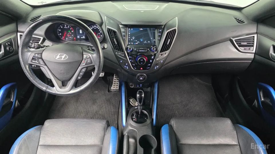 Hyundai Veloster