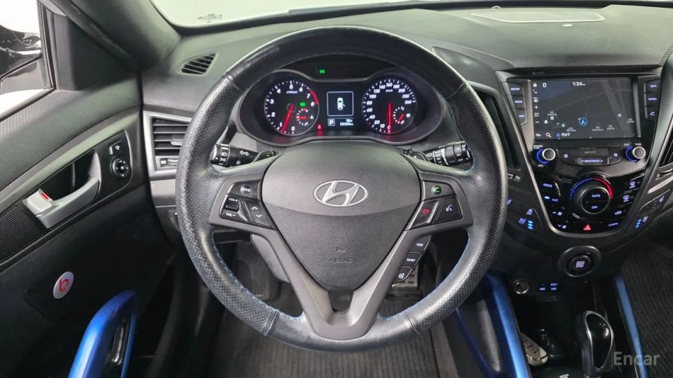 Hyundai Veloster