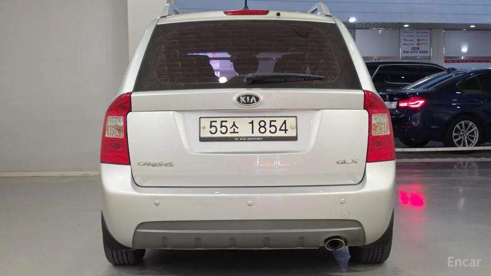 Kia Carens