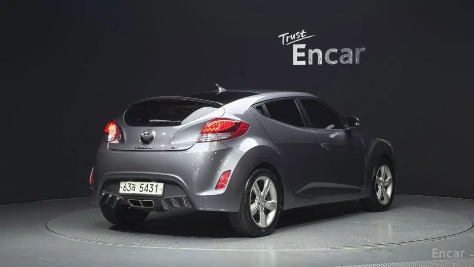 Hyundai Veloster