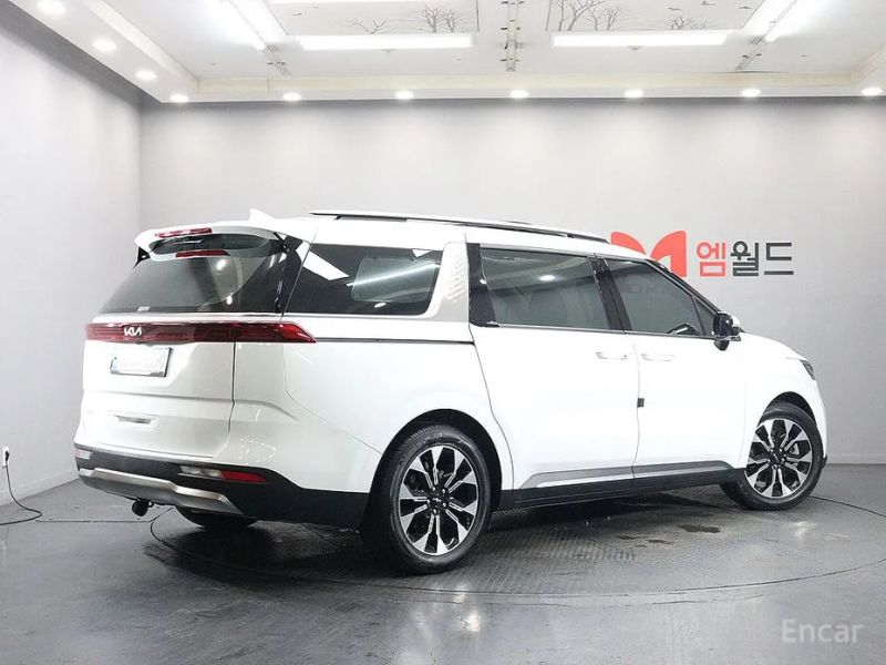 Kia Canival