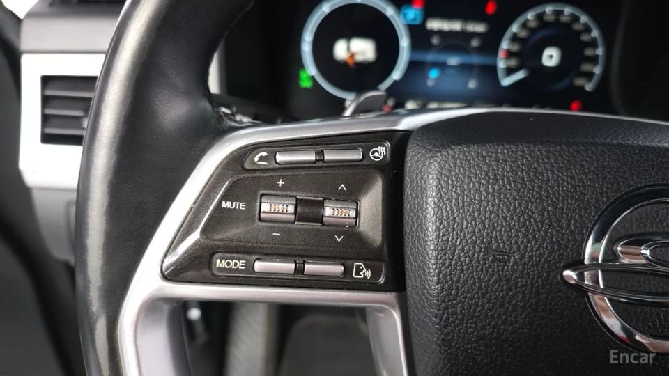 KG_Mobility_Ssangyong Rexton