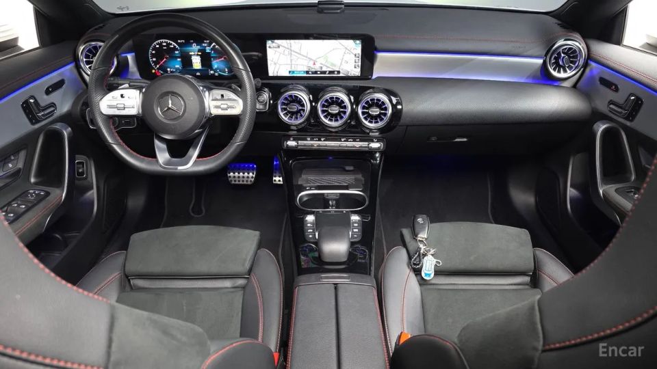 Mercedes-Benz CLA-Class