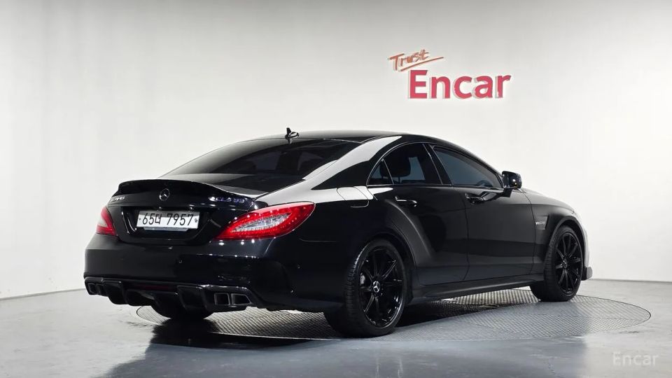 Mercedes-Benz CLS-Class