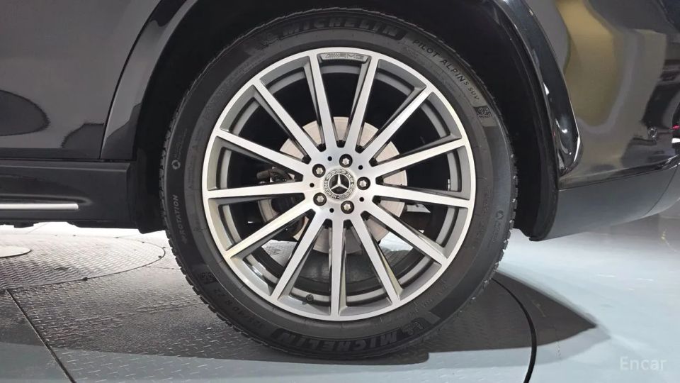 Mercedes-Benz GLS-Class