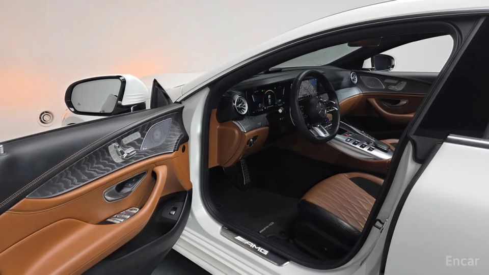 Mercedes-Benz AMG GT