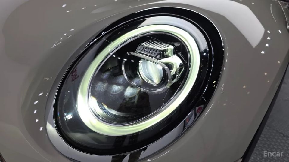 Mini clubman