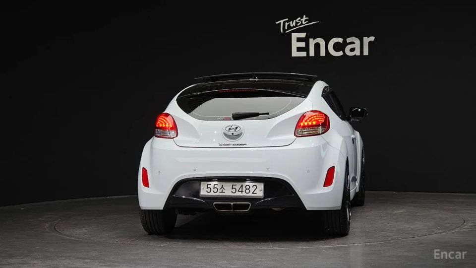 Hyundai Veloster
