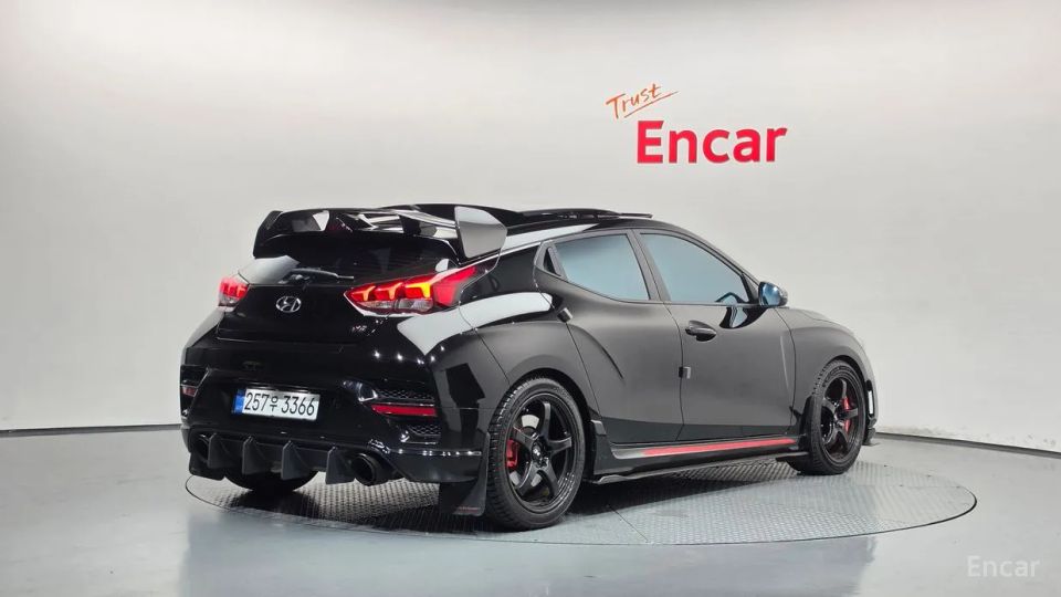 Hyundai Veloster