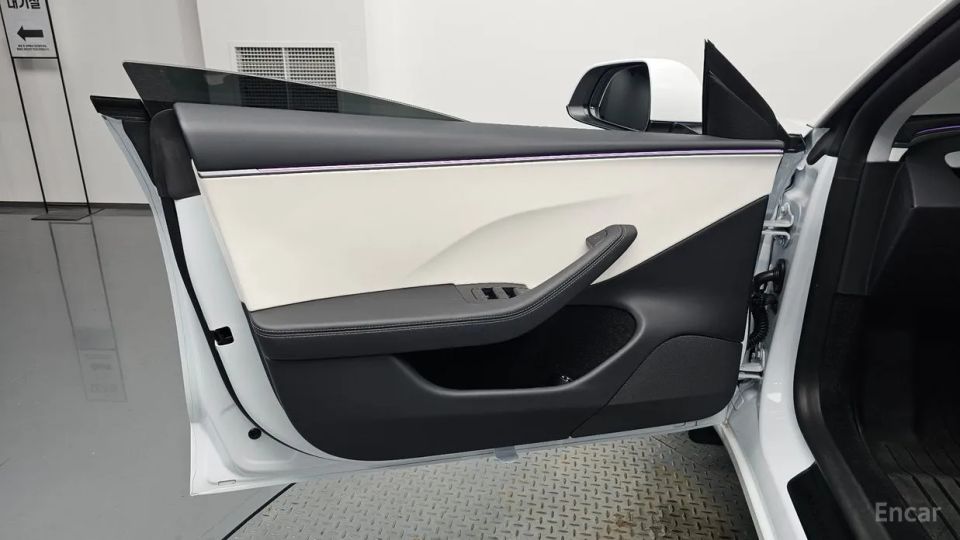 Tesla model-3