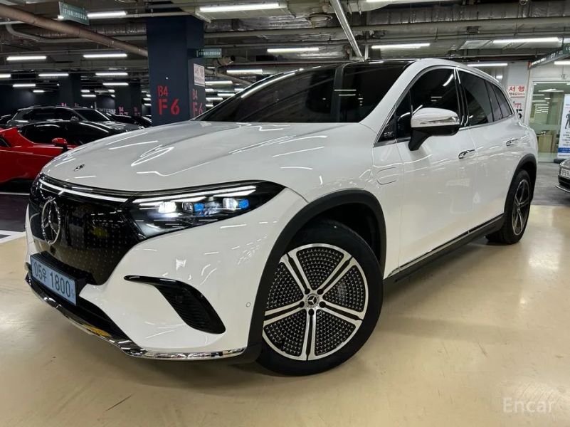 Mercedes-Benz EQS