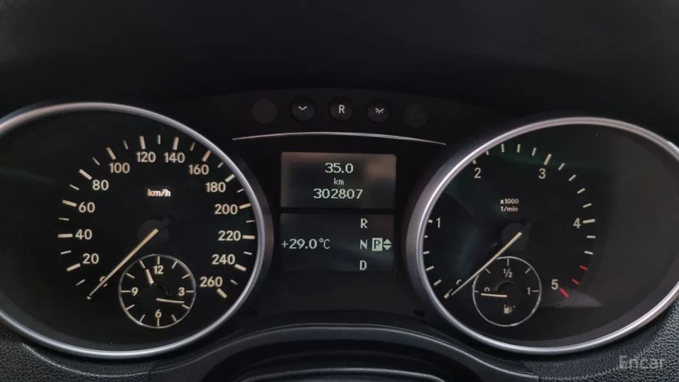 Mercedes-Benz M-class