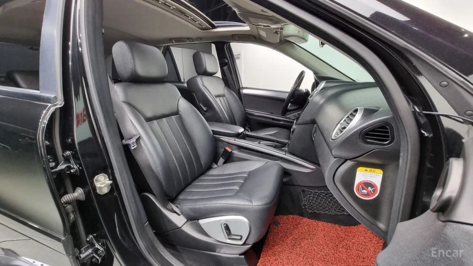 Mercedes-Benz M-class