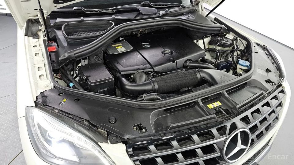 Mercedes-Benz M-class