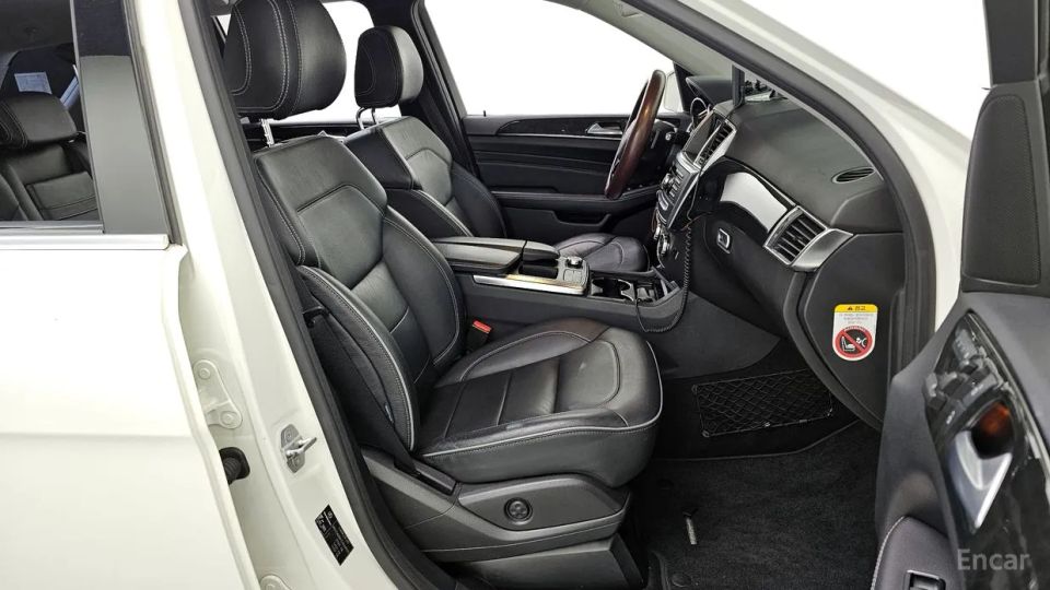Mercedes-Benz M-class