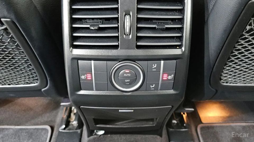 Mercedes-Benz M-class