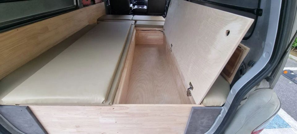 Kia Bongo III Minibus