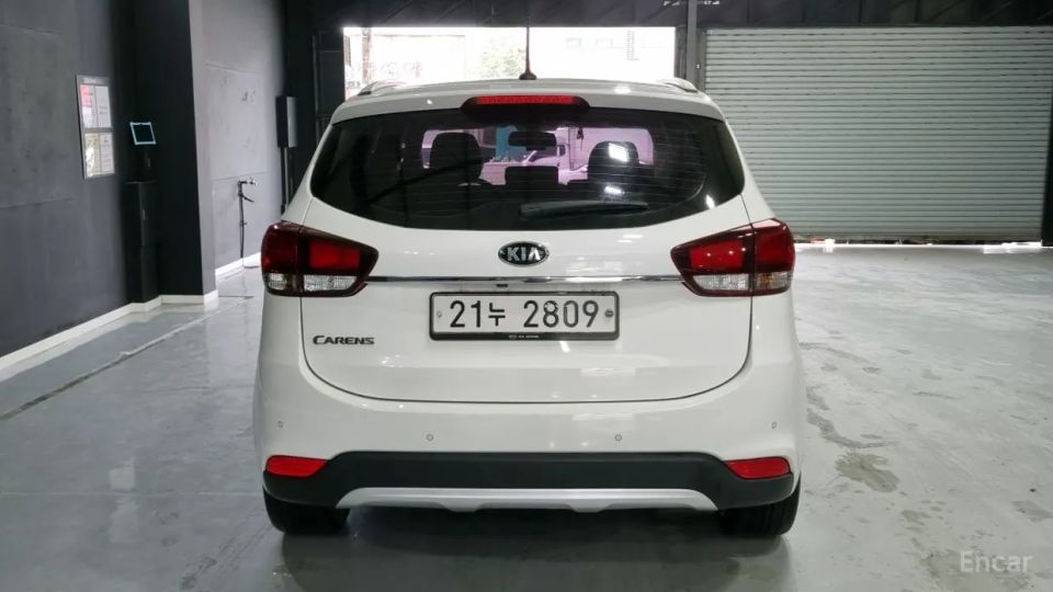 Kia Carens