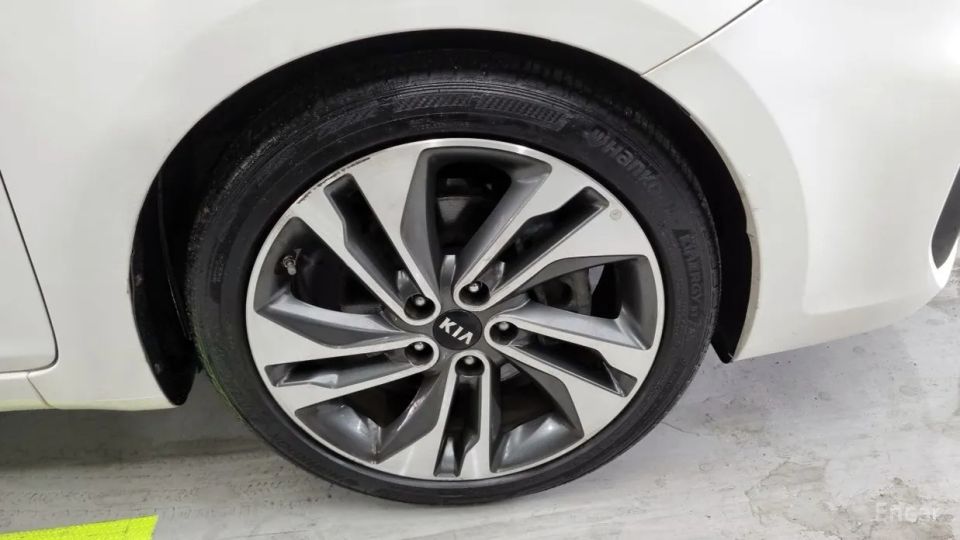 Kia Carens