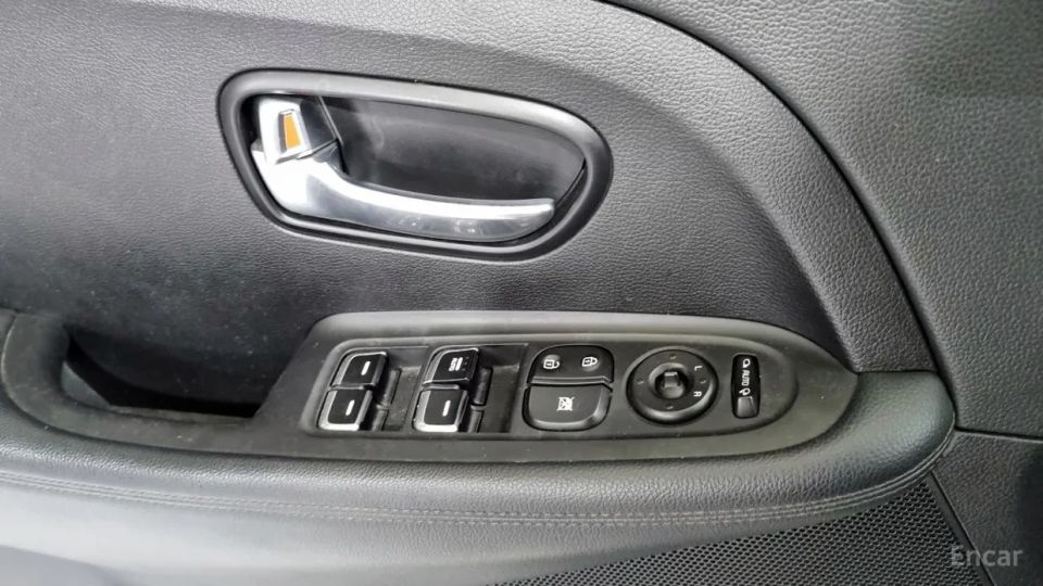 Kia Carens