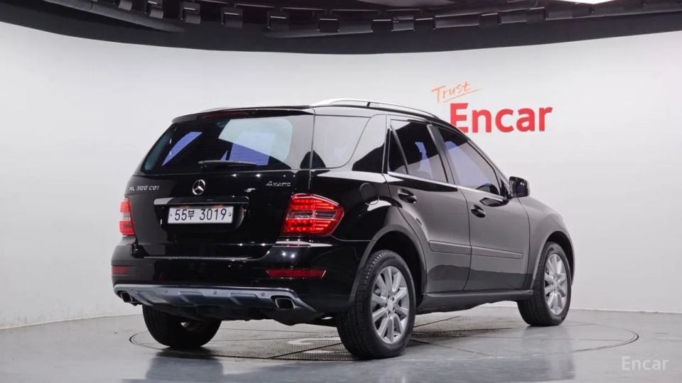 Mercedes-Benz M-class