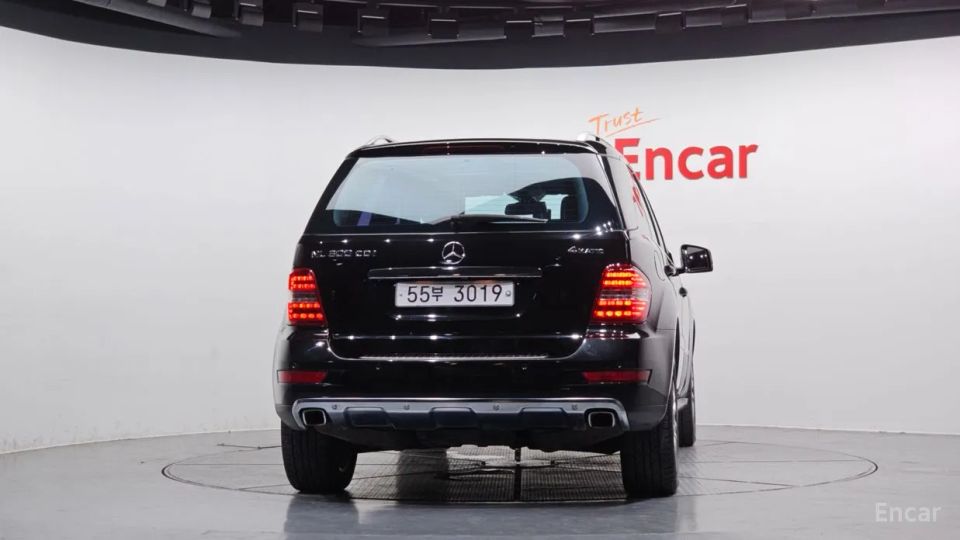 Mercedes-Benz M-class