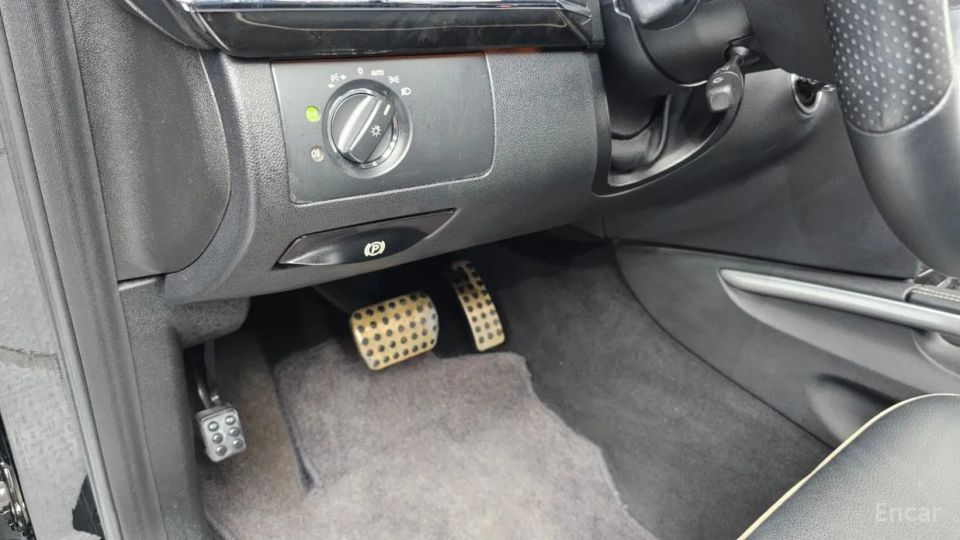 Mercedes-Benz M-class