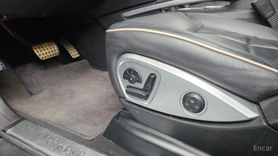Mercedes-Benz M-class
