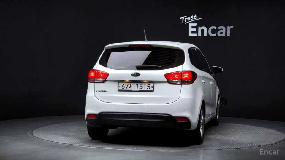 Kia Carens