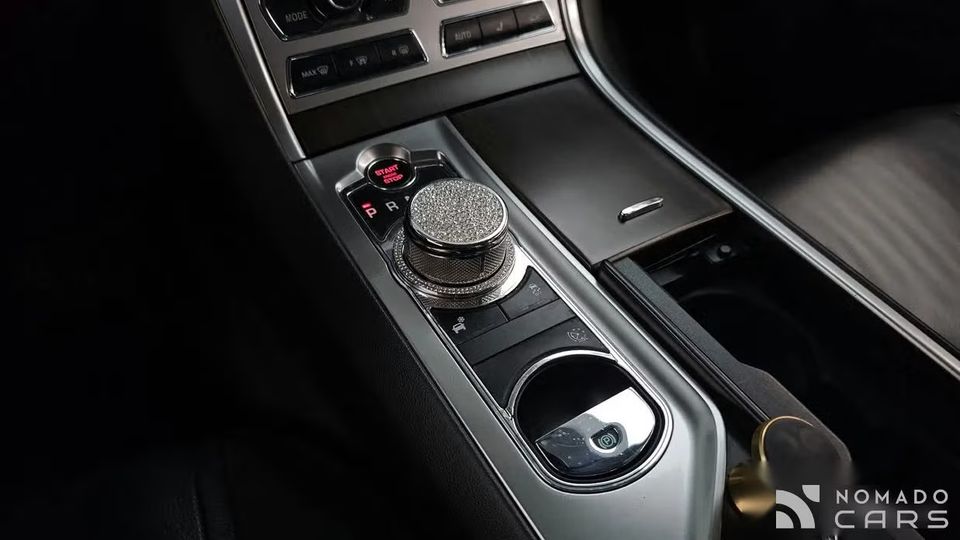 Jaguar xf