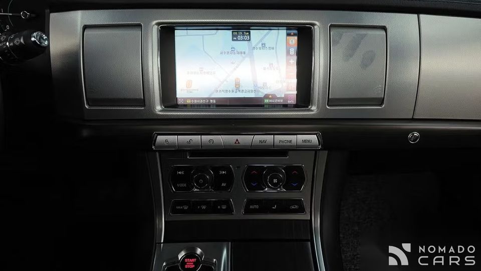 Jaguar xf