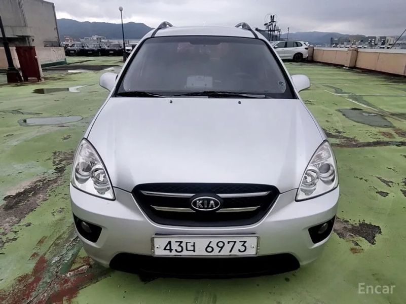 Kia Carens