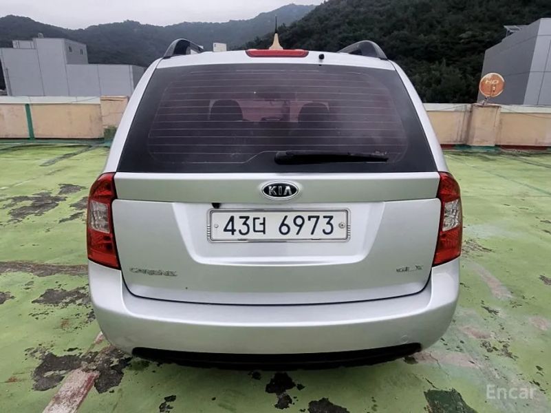 Kia Carens
